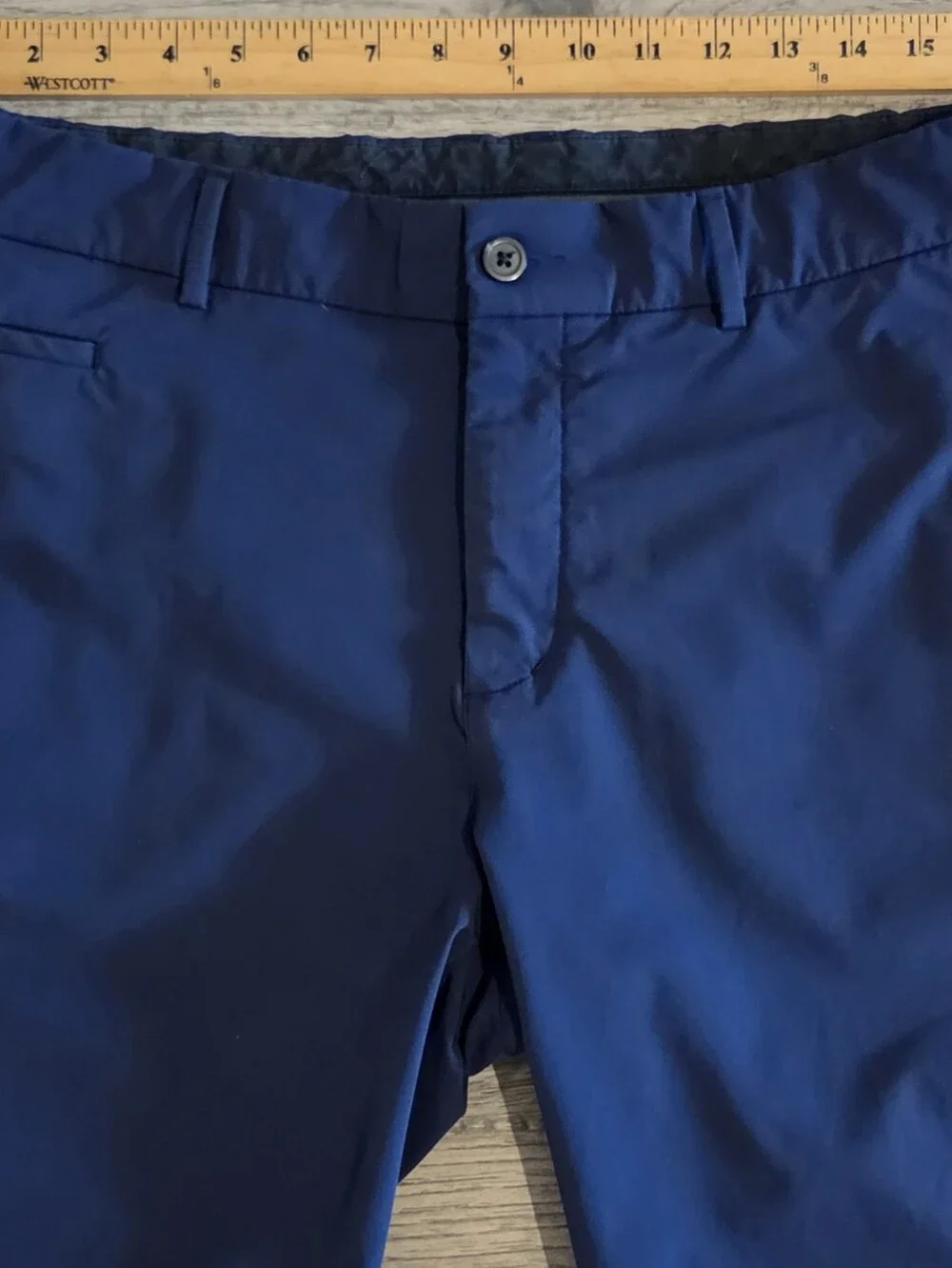 KJUS IKE Performance Golf Shorts - Navy Blue    Size 36x9